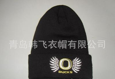 山東帽子工廠 冬季保暖加厚刺繡滑雪帽子的專業(yè)訂做加工之選
